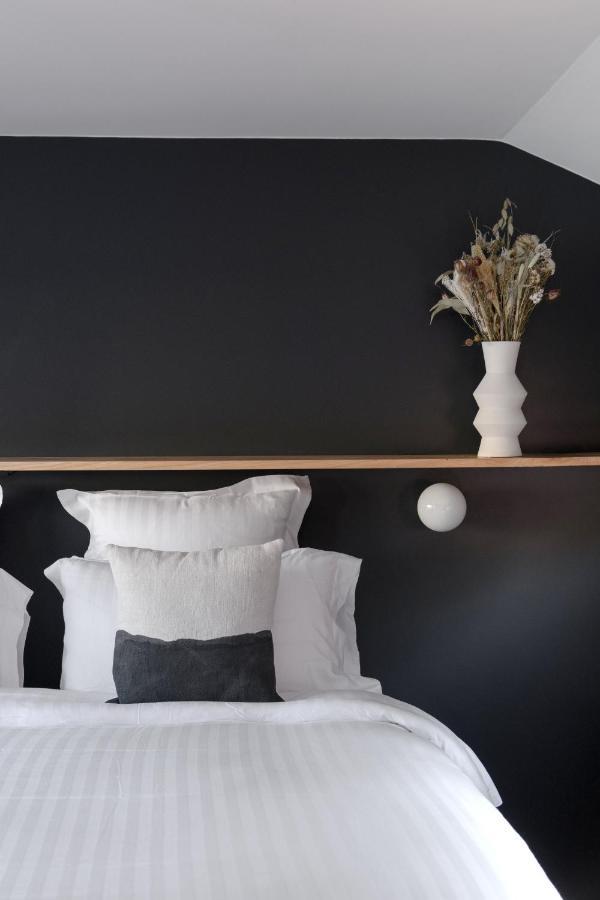 La Peniche - Bed And Bicycle - Tournon Hotel Ngoại thất bức ảnh
